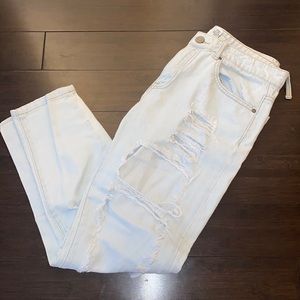 Forever 21 light washed mom jeans